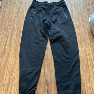 Black Athleta Bounce Back Jogger